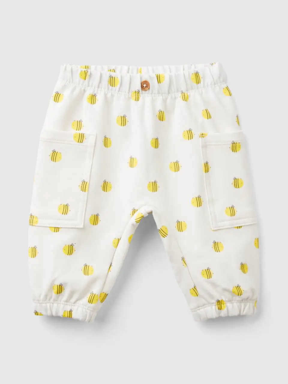 Benetton sweatpants with print. 1