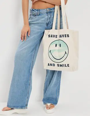 American Eagle O Smiley® Tote Bag. 1