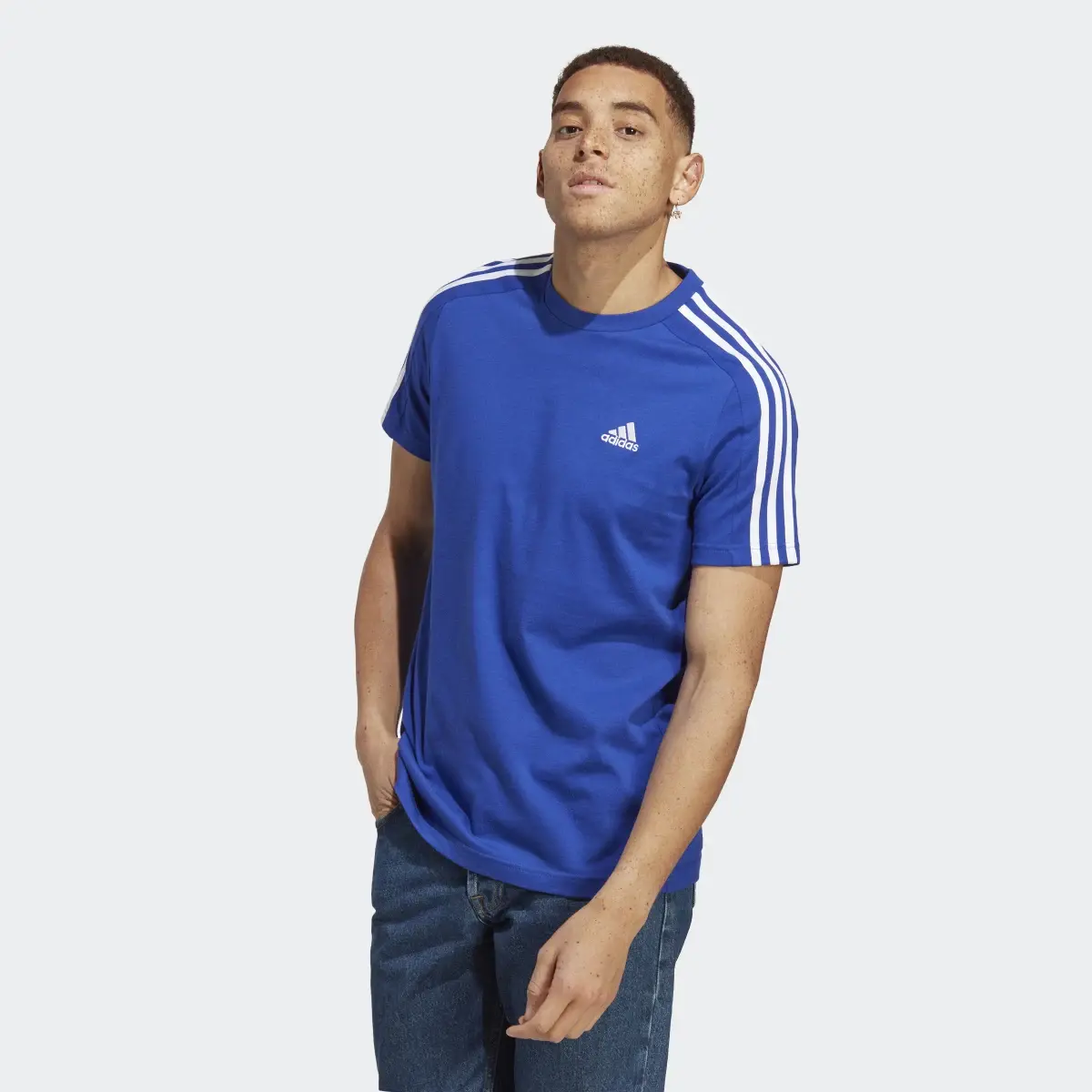 Adidas Essentials Single Jersey 3-Streifen T-Shirt. 2