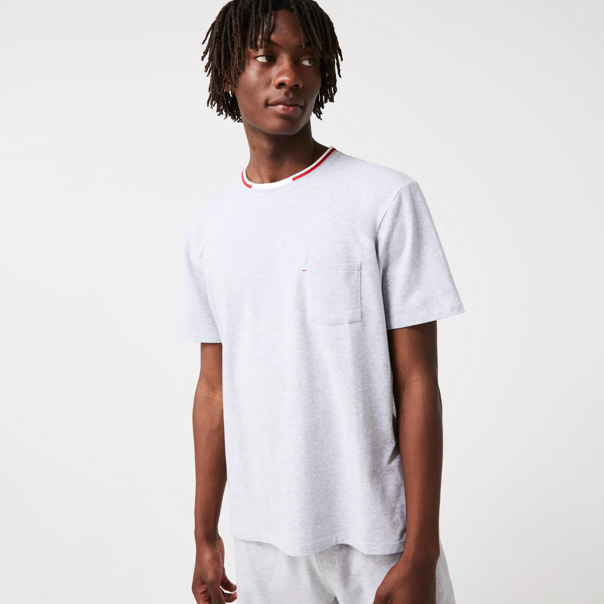 Lacoste Short-Sleeve Pyjama T-Shirt With Three-Tone Round Neck. 1