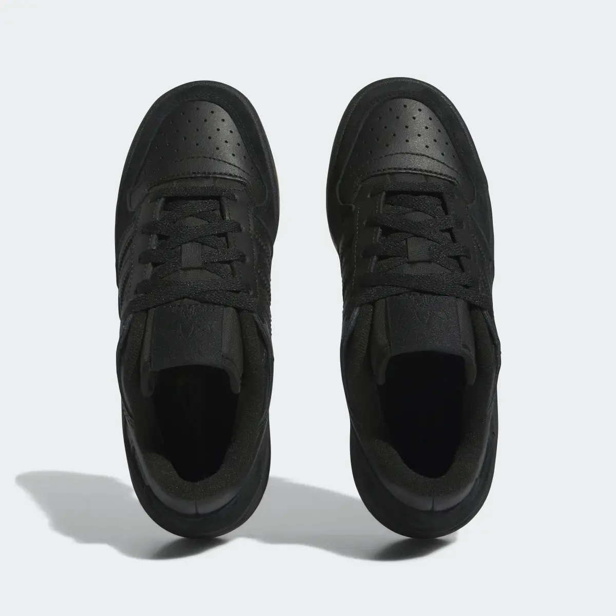 Adidas Forum Low Shoes. 3