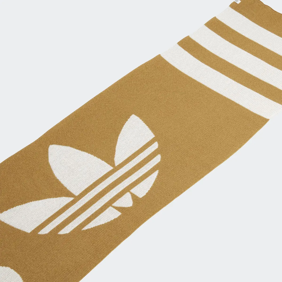 Adidas Scarf. 3