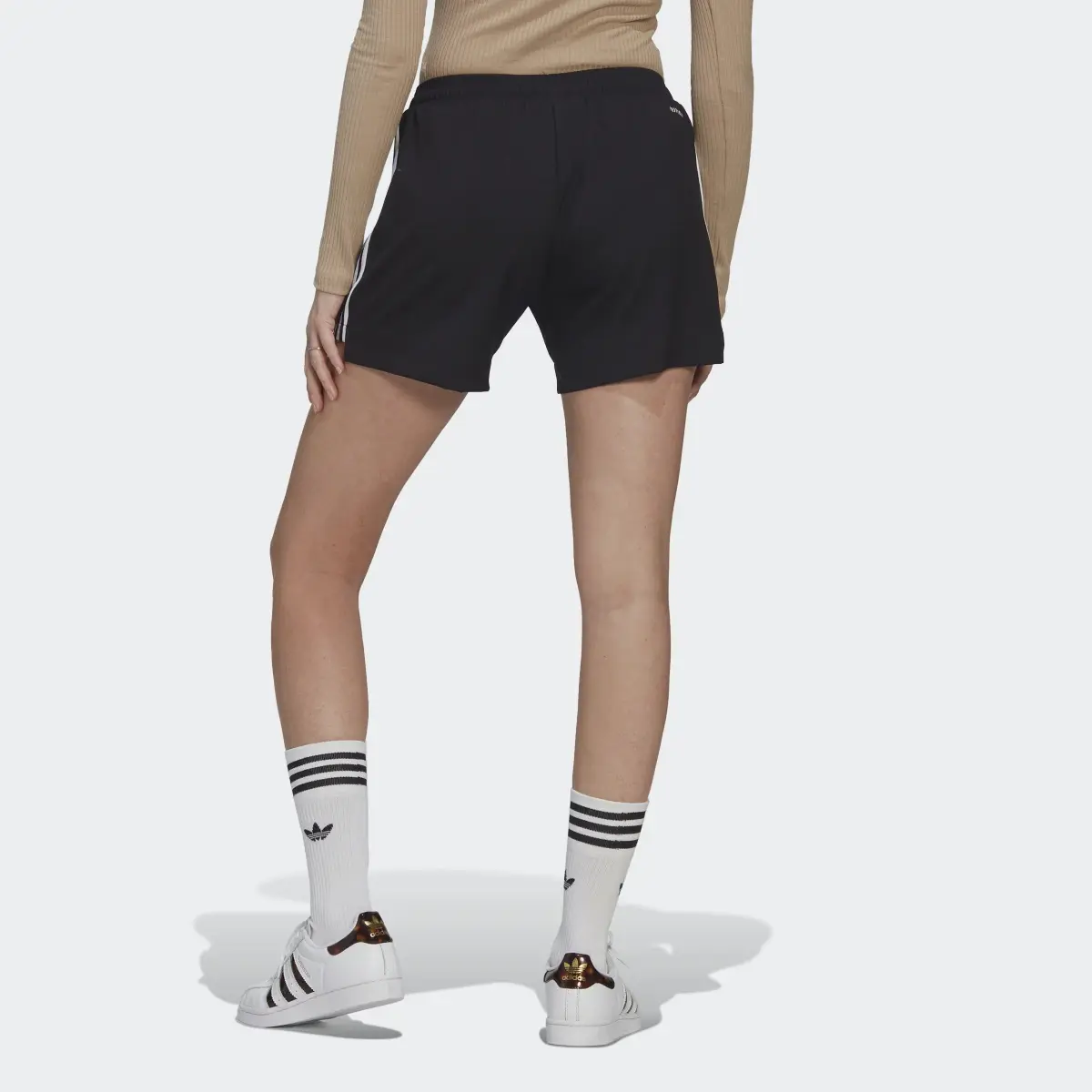 Adidas DFB 21/22 Heimshorts. 2