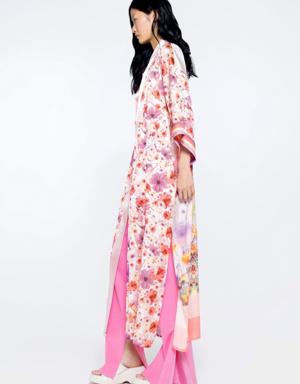Pink Kimono with Pattern Detail Design Design With Slits On The Sides