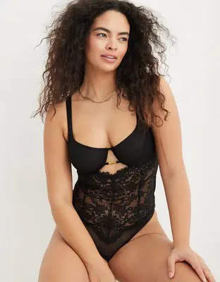 American Eagle Show Off Unlined Lace Bodysuit. 1