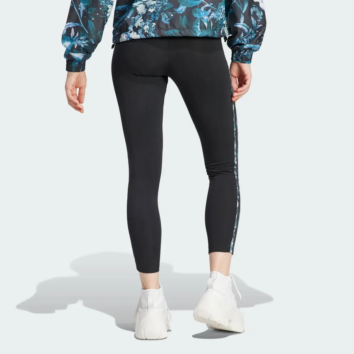 Adidas 3-Stripes Flower Leggings. 2