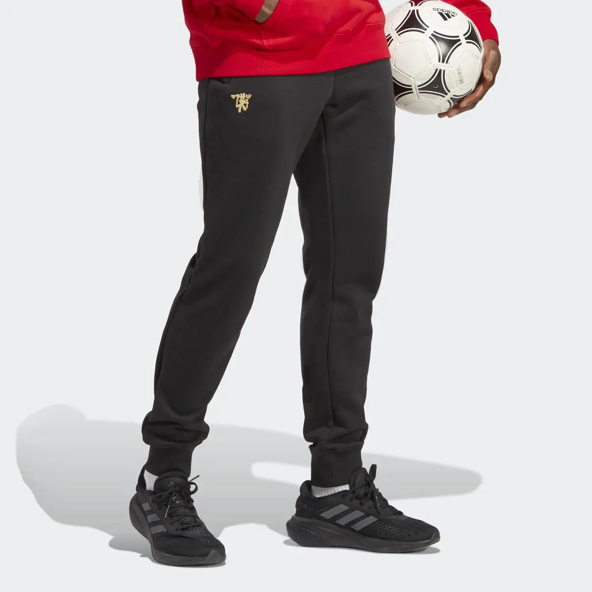 Adidas Manchester United Chinese Story Pants. 3