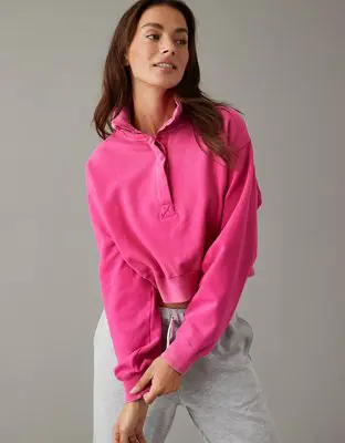 American Eagle Collared Sweatshirt. 1 American Eagle Collared Sweatshirt. 1