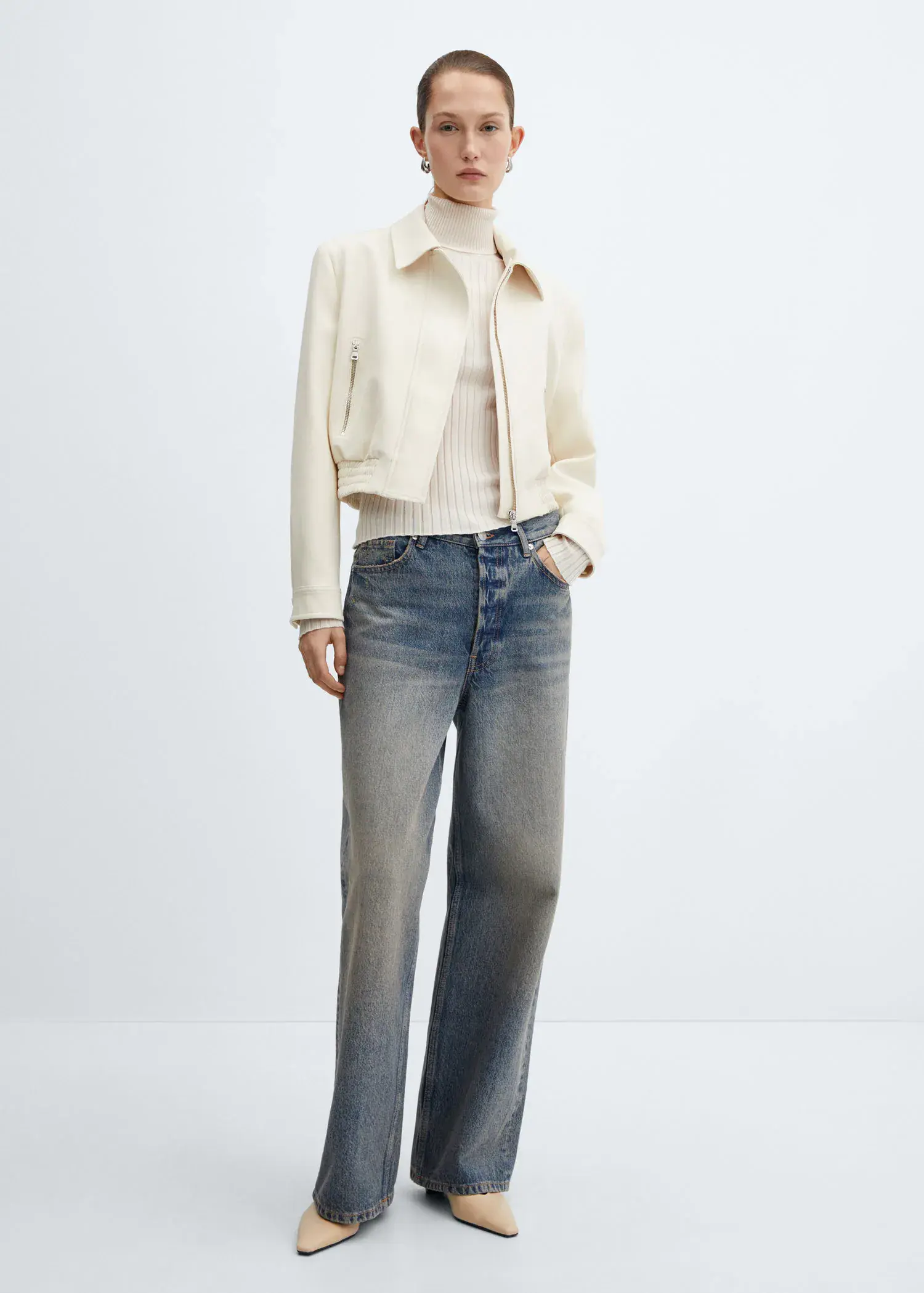 Mango Cropped jacket with shoulder pads. 1