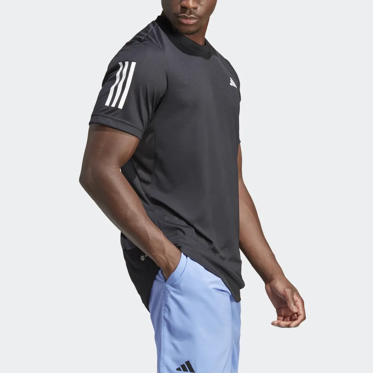 Adidas T-shirt da tennis Club 3-Stripes. 1
