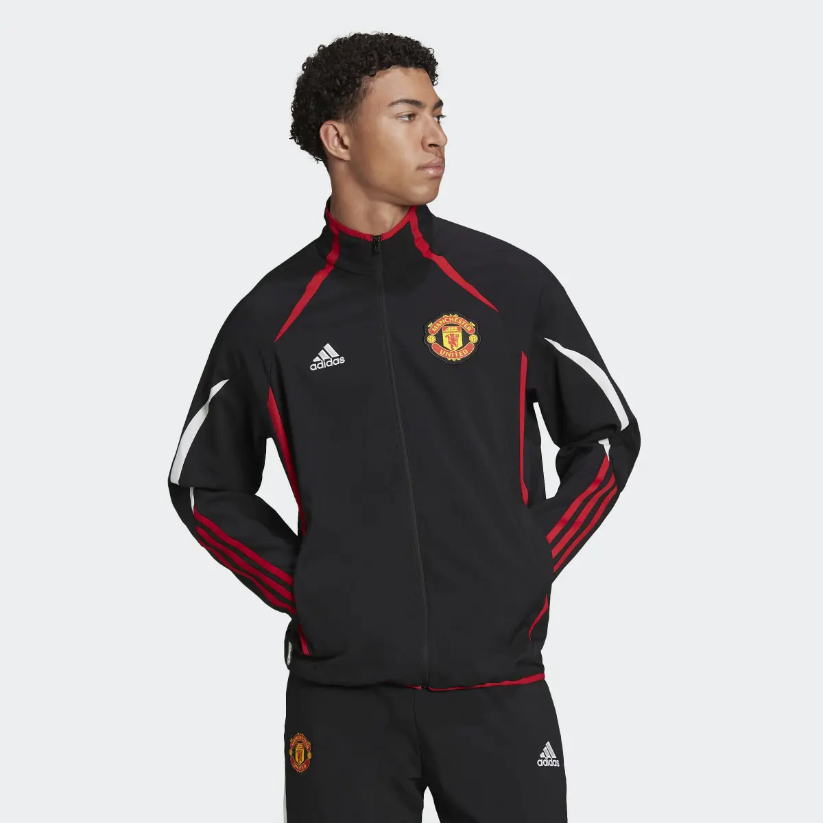 Adidas Manchester United Teamgeist Woven Jacket. 2