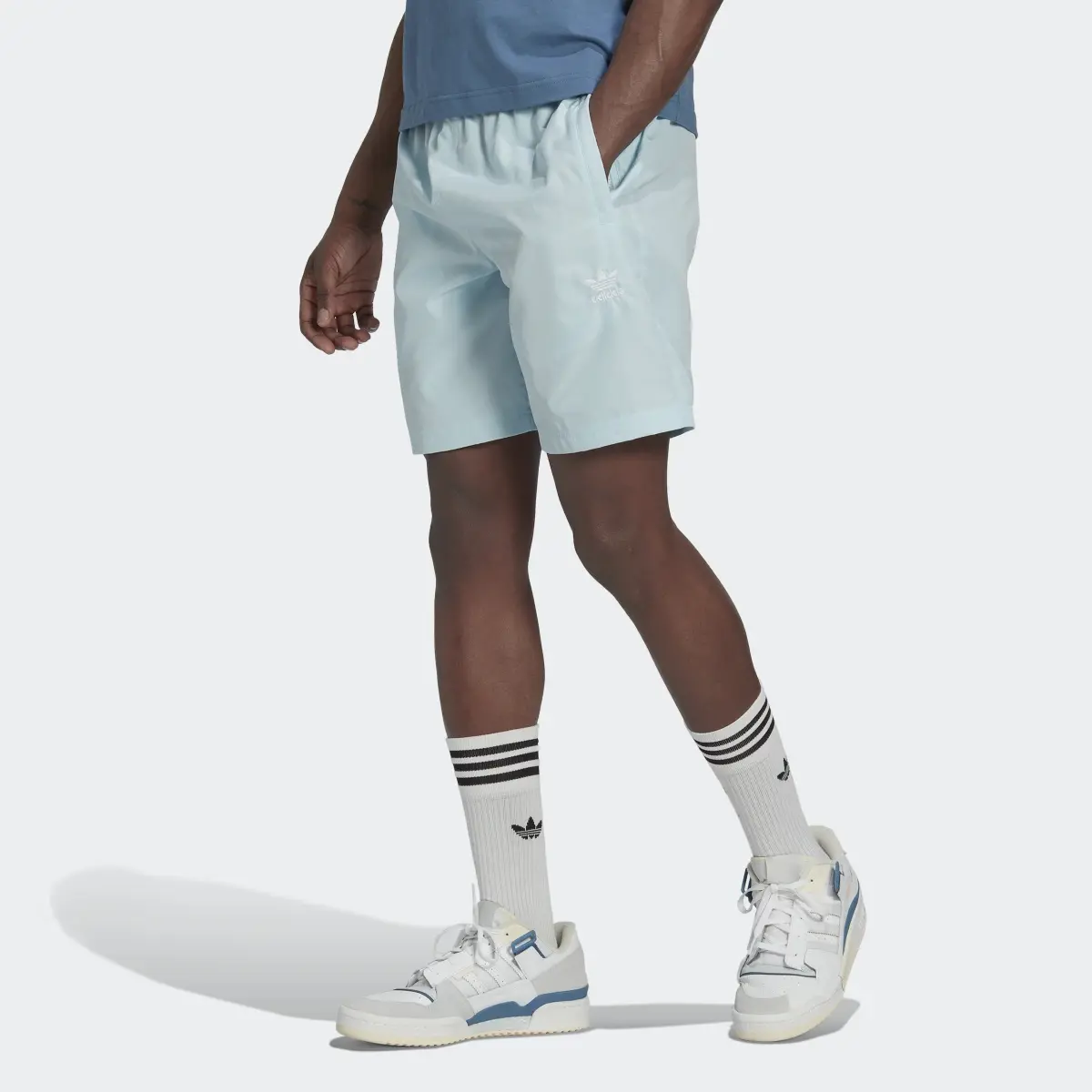 Adidas Adicolor Essentials Trace Shorts. 1