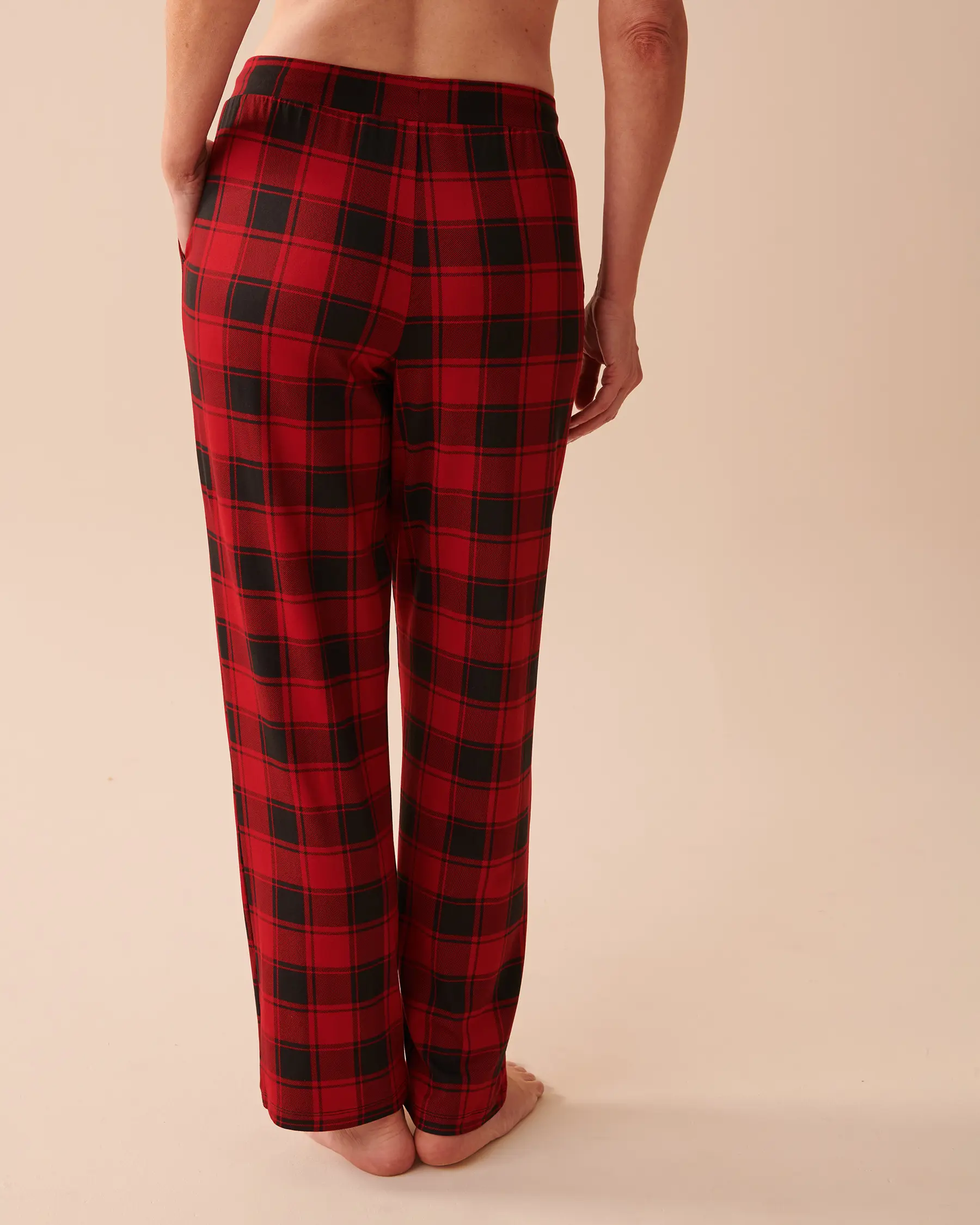 La Vie en Rose Buffalo Plaid Super Soft Pajama Pants. 2