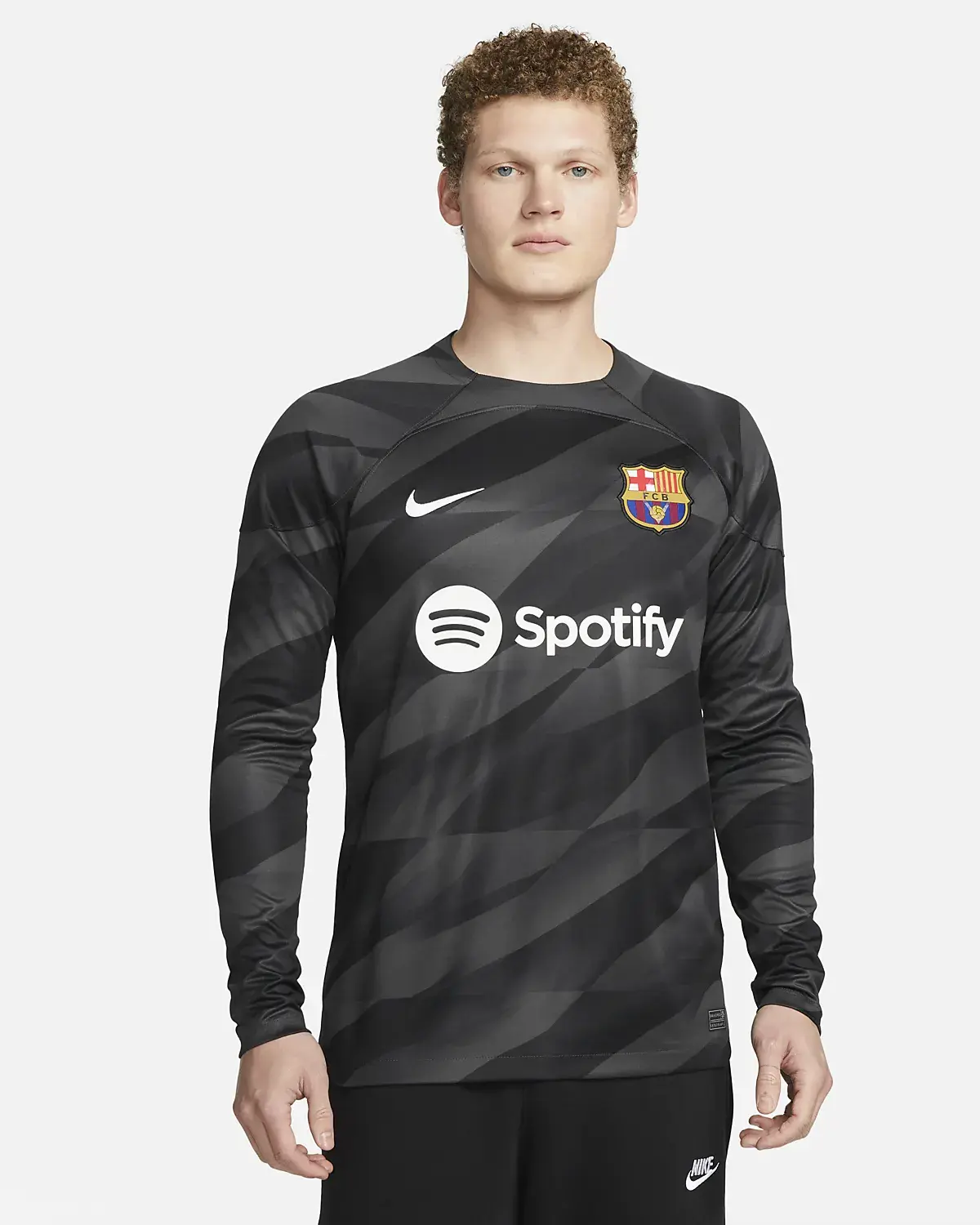 Nike FC Barcelona 2023/24 Stadium Goalkeeper. 1