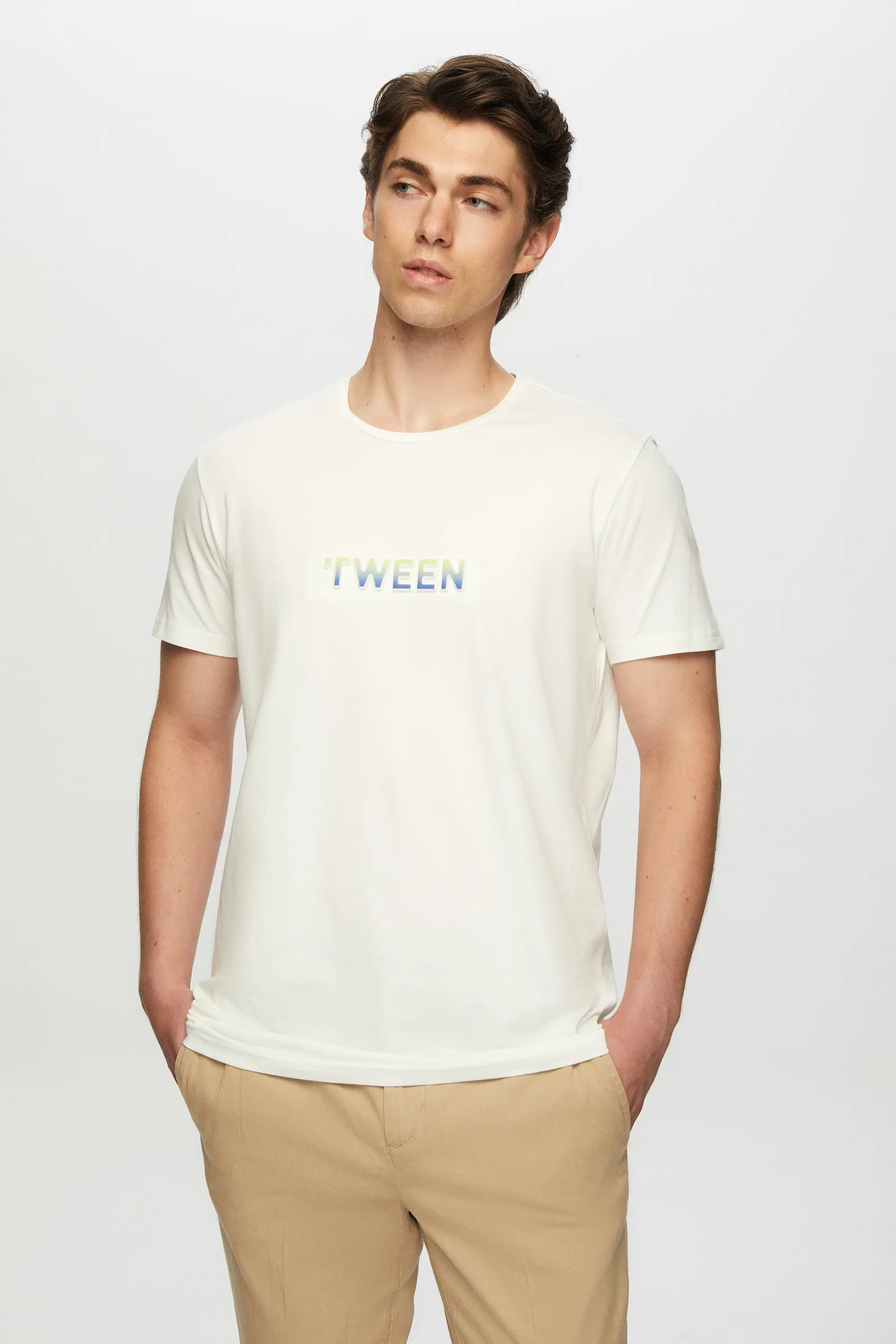 Damat Tween Tween Ekru T-Shirt. 2