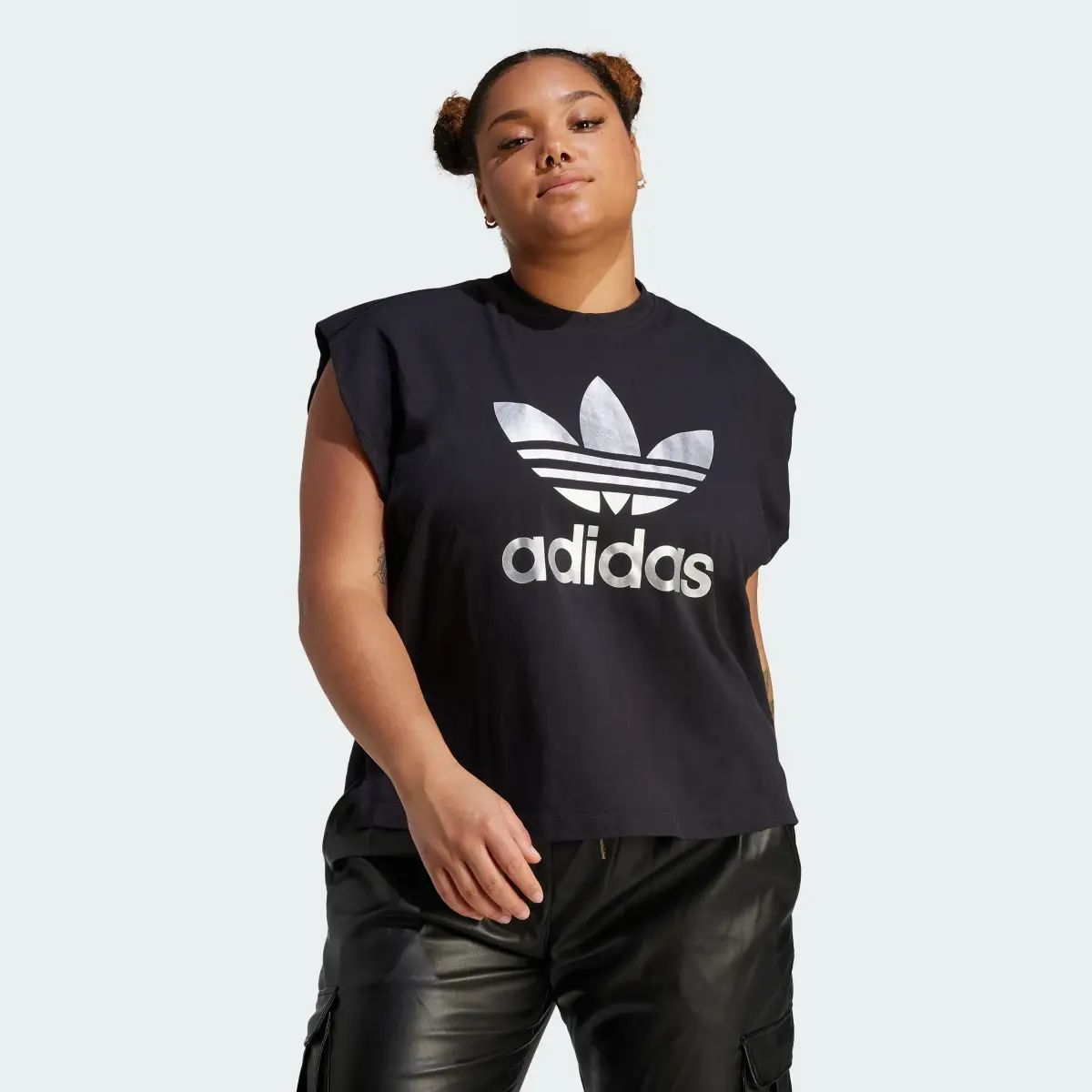 Adidas Trefoil Big Logo Tee (Plus Size). 3