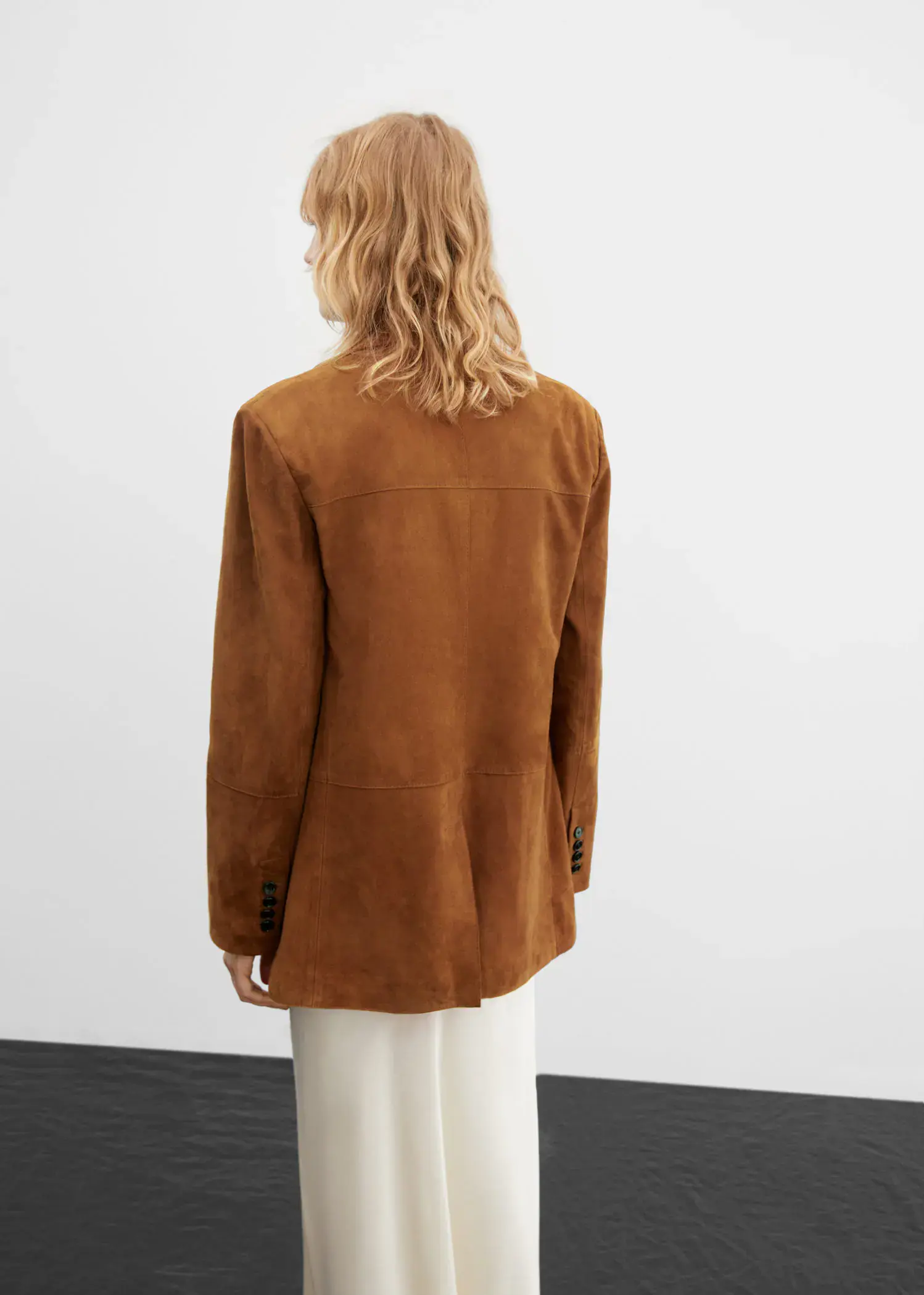 Mango Oversized suede blazer. 3