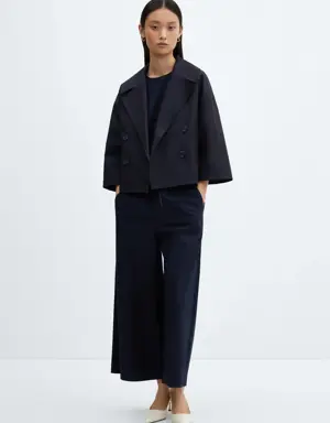 Cropped jacket with lapels