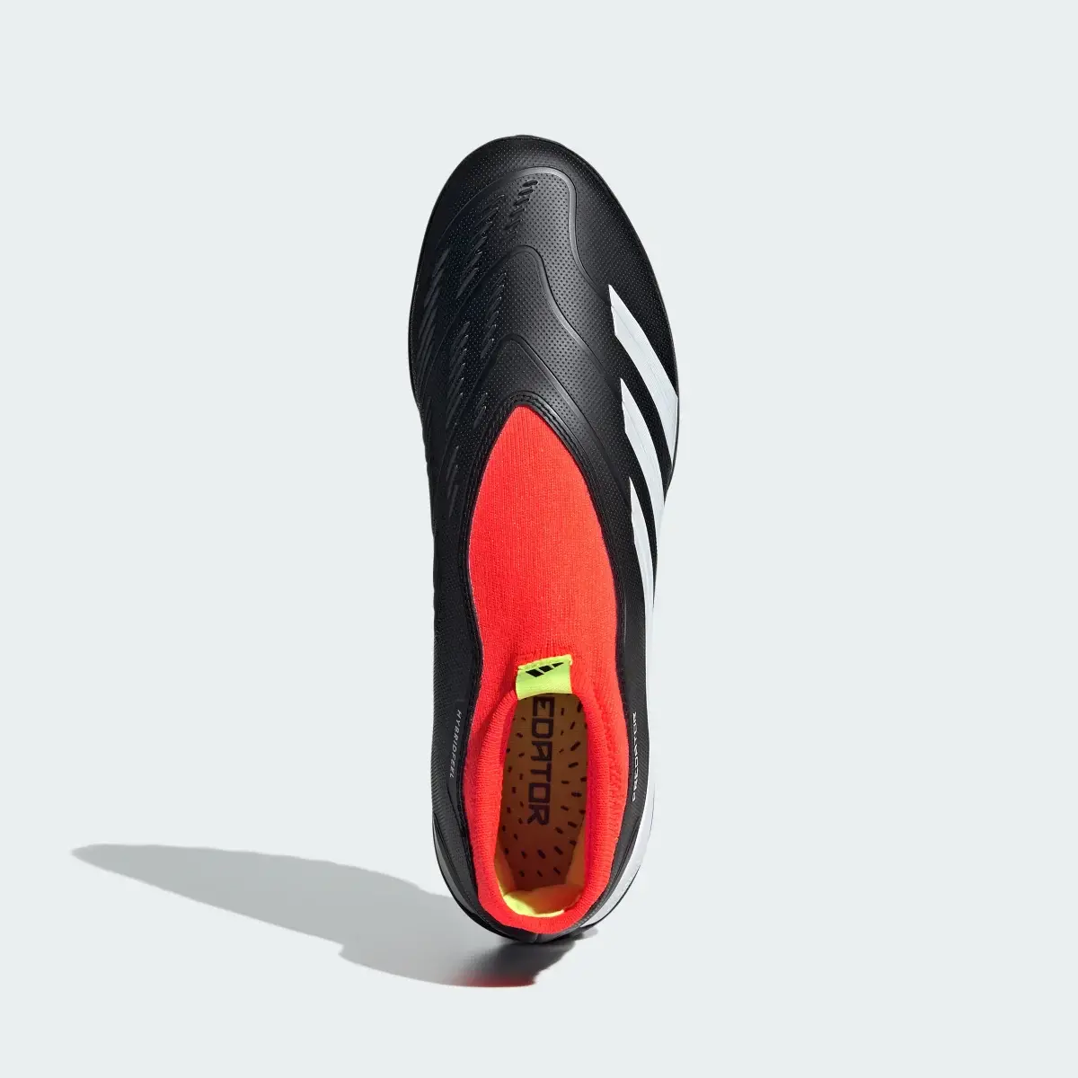 Adidas Zapatilla de fútbol Predator 24 League Laceless moqueta. 3