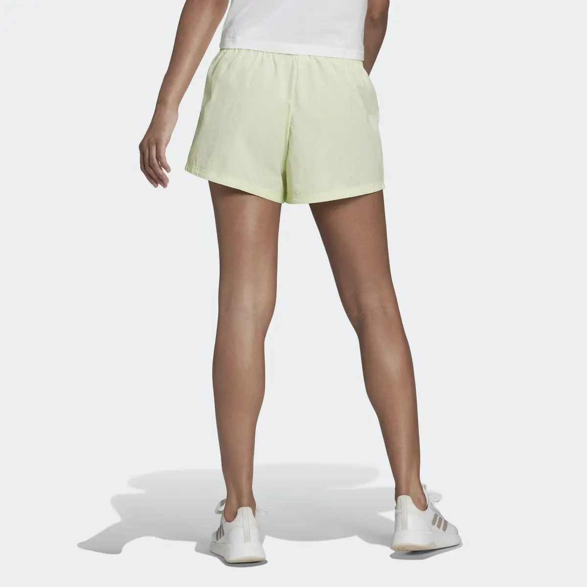 Adidas Short Essentials 3-Stripes Woven (Loose Fit). 2