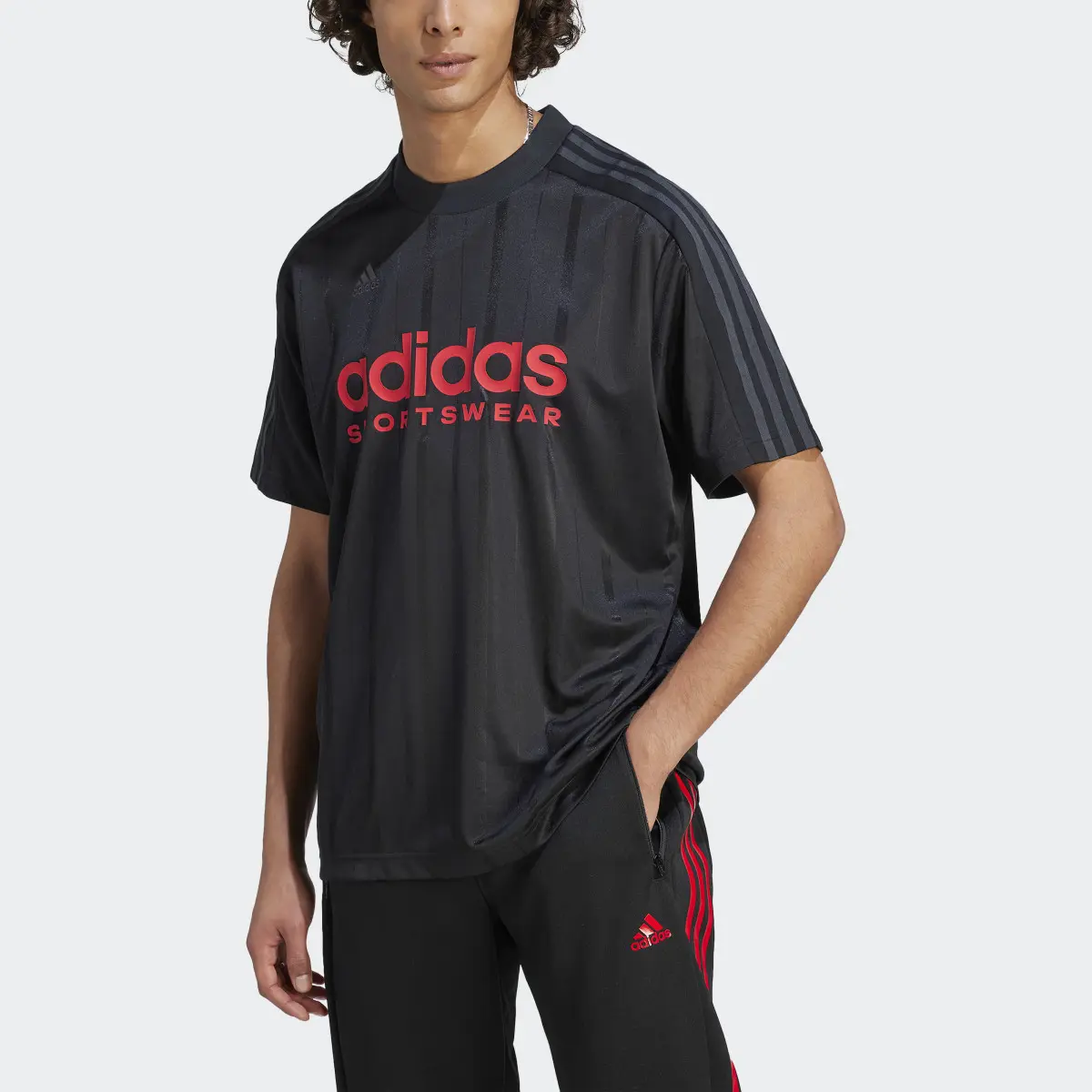 Adidas Tiro Tişört. 1