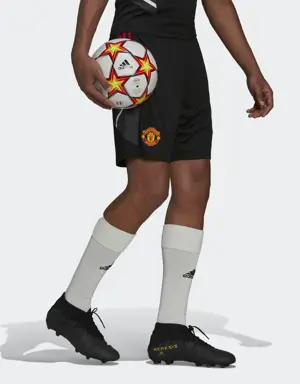 Adidas Short d'entraînement Manchester United Condivo 22. 3 Adidas Short d'entraînement Manchester United Condivo 22. 3
