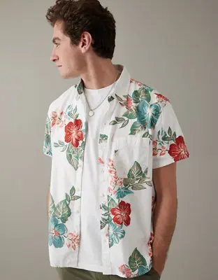 American Eagle Tropical Button-Up Resort Shirt. 1