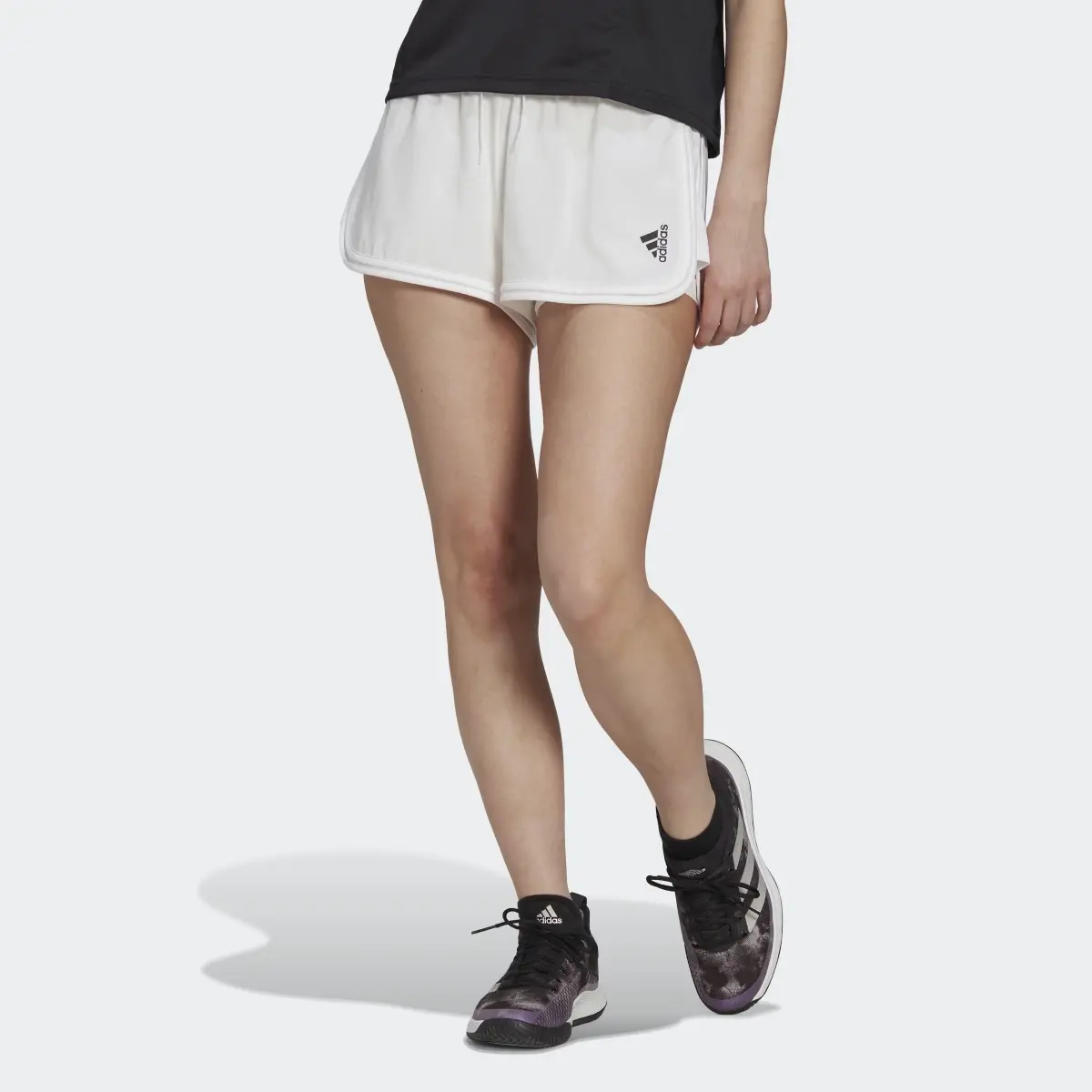 Adidas Pantalón corto Club Tennis. 1