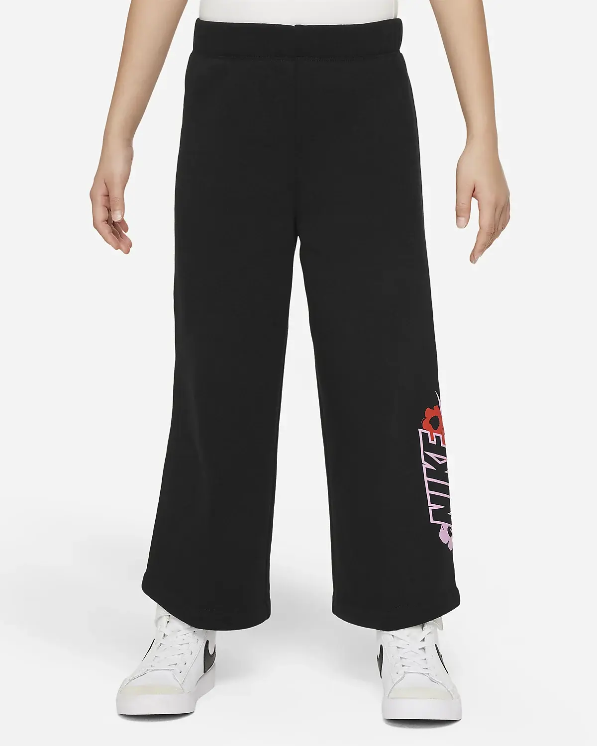 Nike Fleece-Hose mit weitem Bein. 1