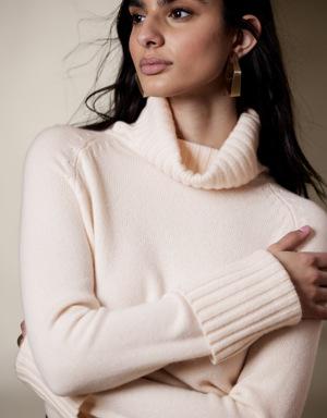BR ARCHIVES Cashmere Turtleneck Sweater white
