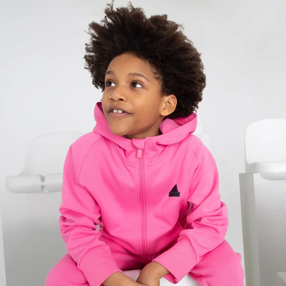 Adidas Veste à capuche entièrement zippée adidas Z.N.E Enfants. 1