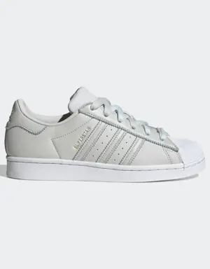 SUPERSTAR W