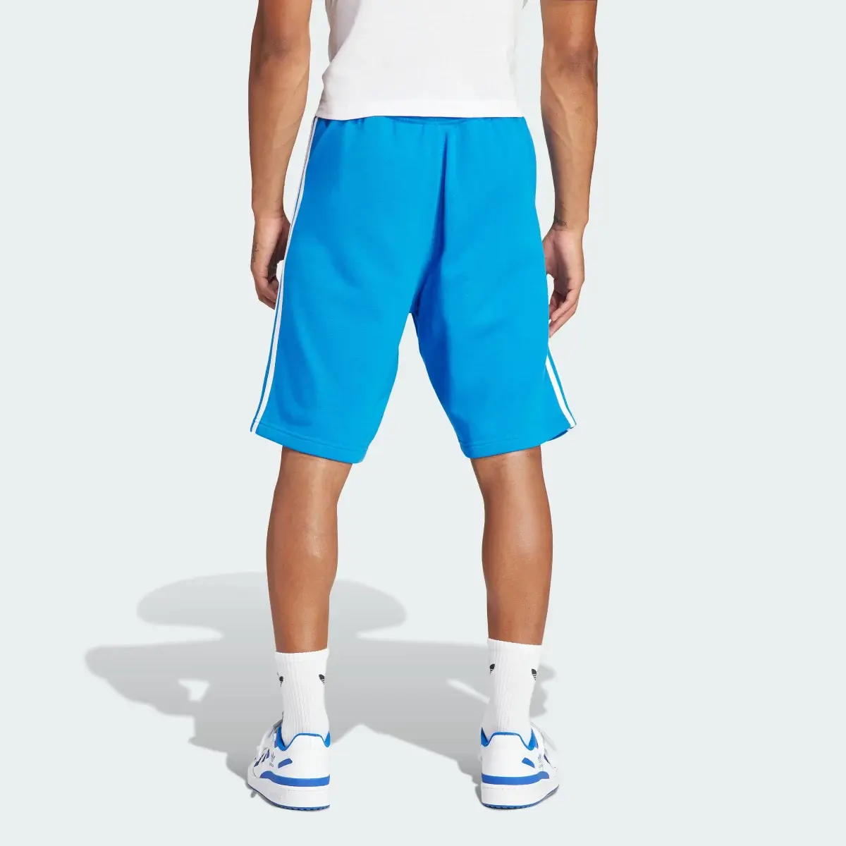 Adidas Adicolor 3-Stripes Shorts. 2