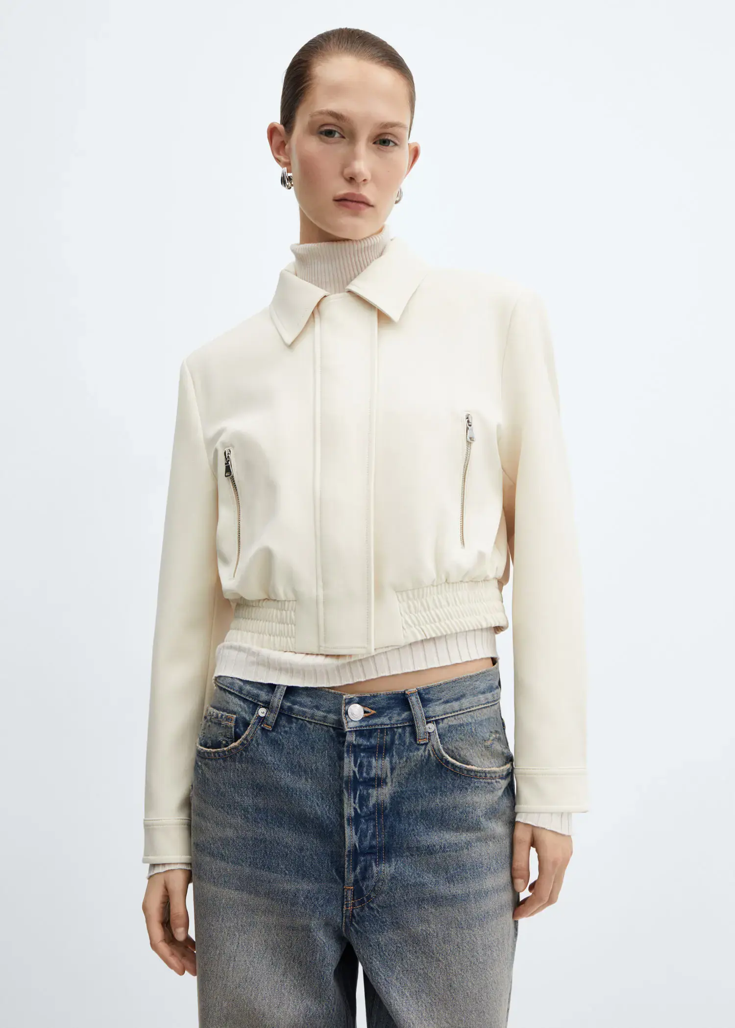 Mango Cropped jacket with shoulder pads. 1