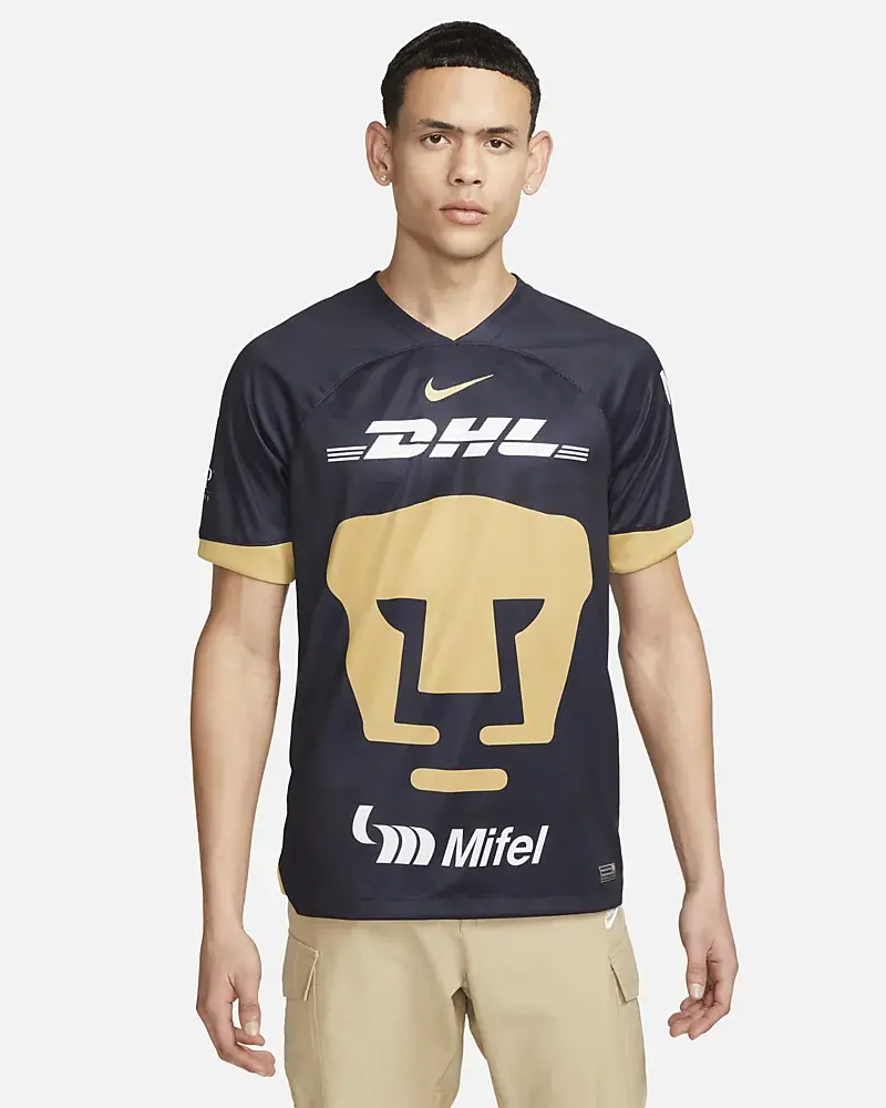 Nike Pumas UNAM 2023/24 Stadium Away. 1