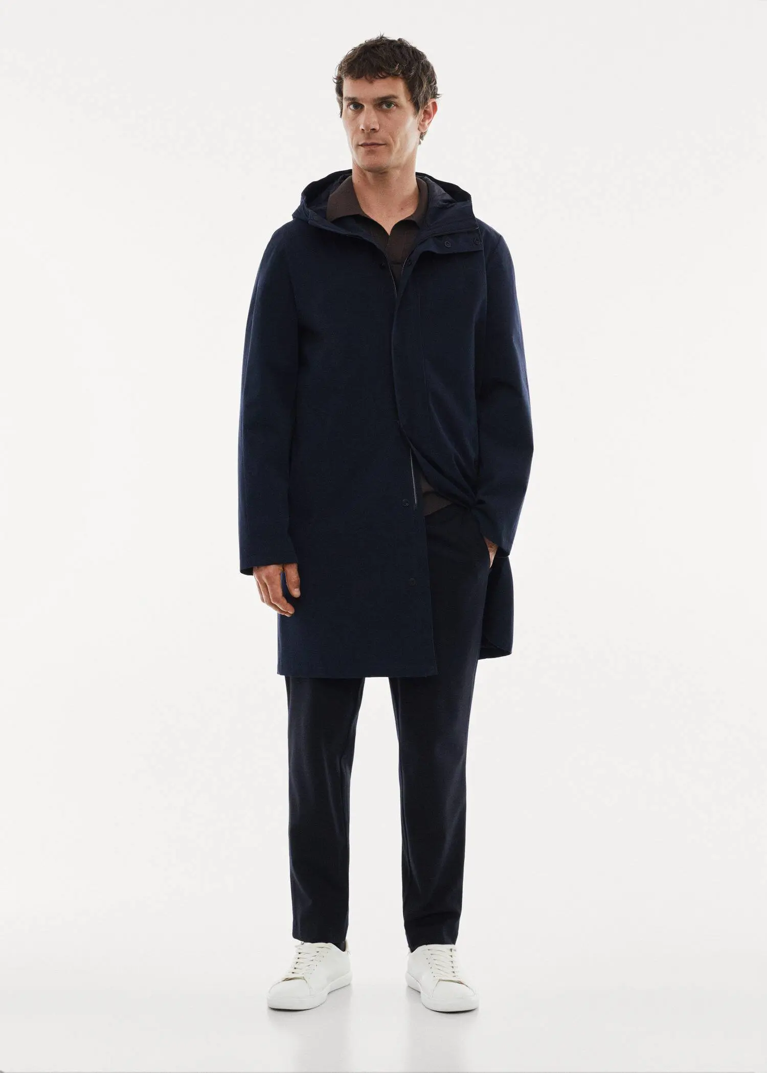 Mango Water-repellent hooded parka. 2