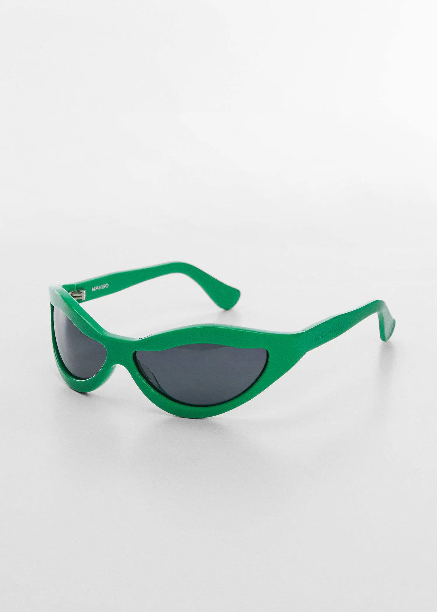 Mango Sonnenbrille mit ungleichmäßiger Glasform. 3