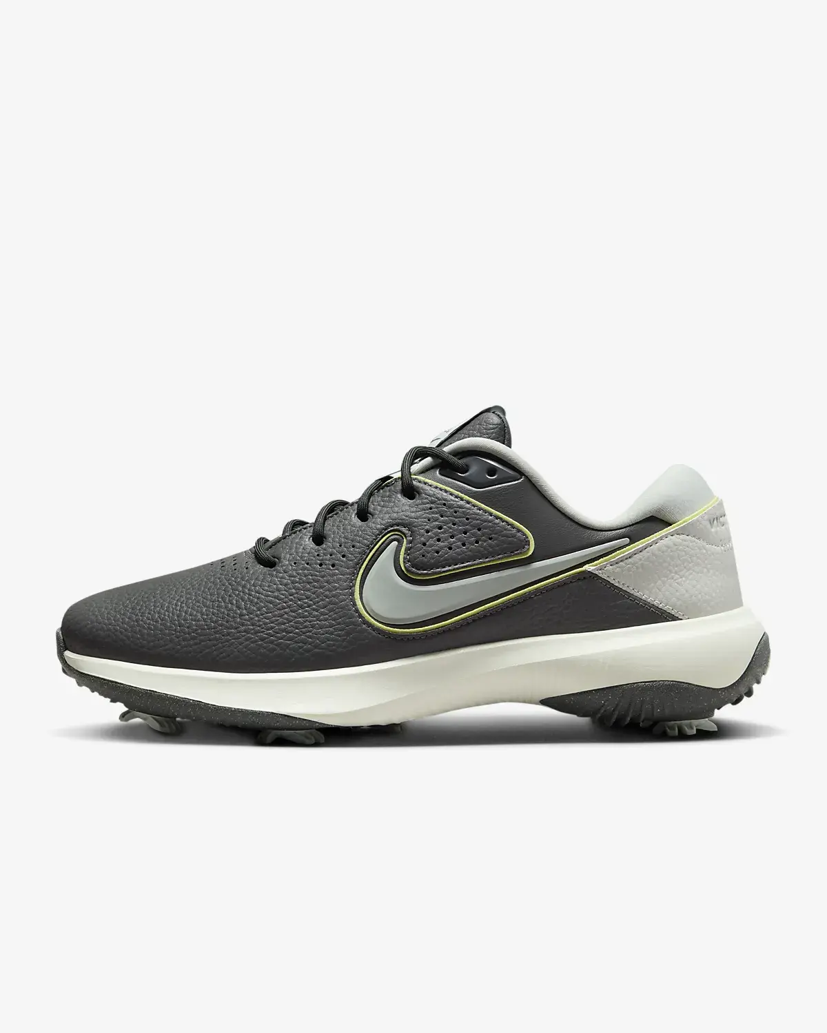 Nike Victory Pro 3. 1