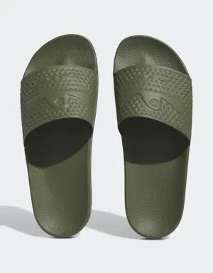 Adidas Klapki Shmoofoil. 3