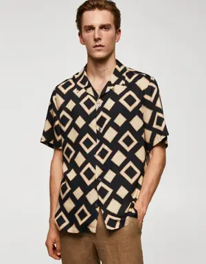 Geometric-print bowling shirt
