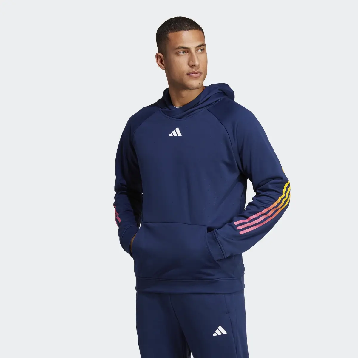 Adidas Sweat-shirt à capuche Train Icons 3-Stripes Training. 2