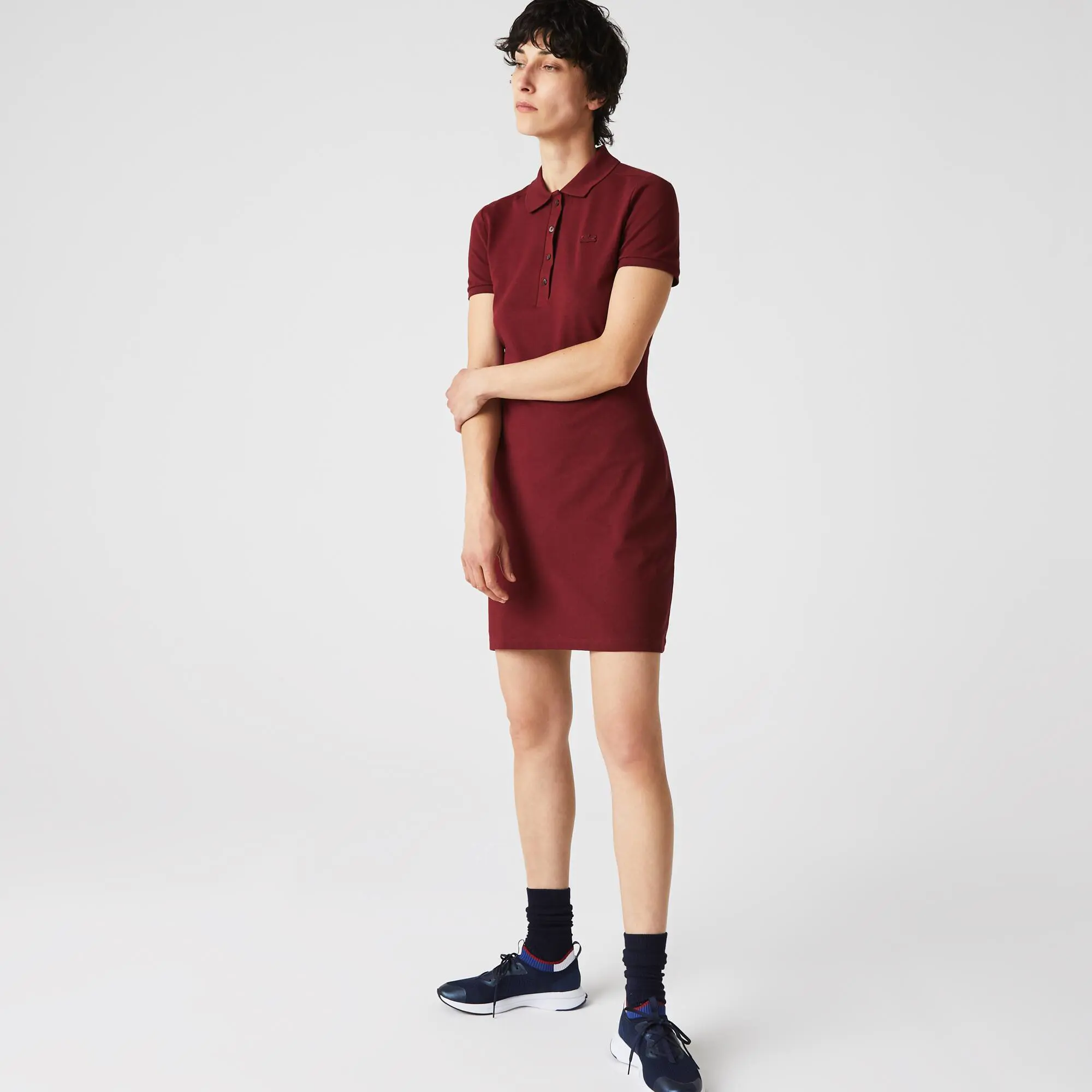 Lacoste Vestido polo en piqué de algodón stretch para mujer. 1 Lacoste Vestido polo en piqué de algodón stretch para mujer. 1