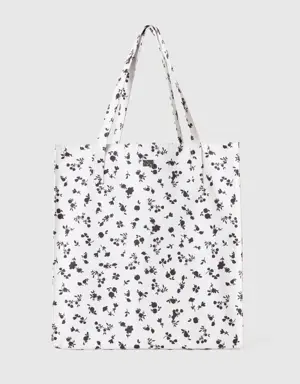white patterned shopping bag