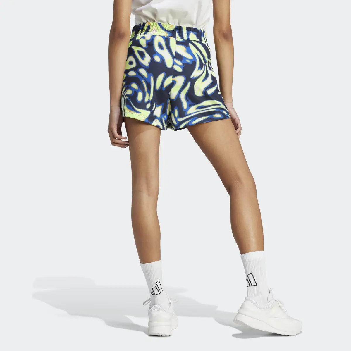 Adidas Falda pantalón Vibrant Print. 2