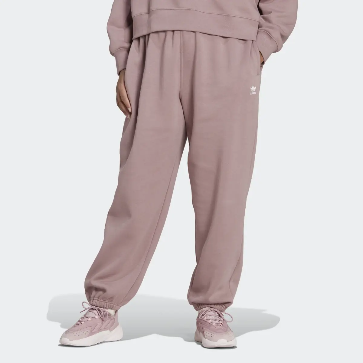 Adidas Adicolor Essentials Pants (Plus Size). 1