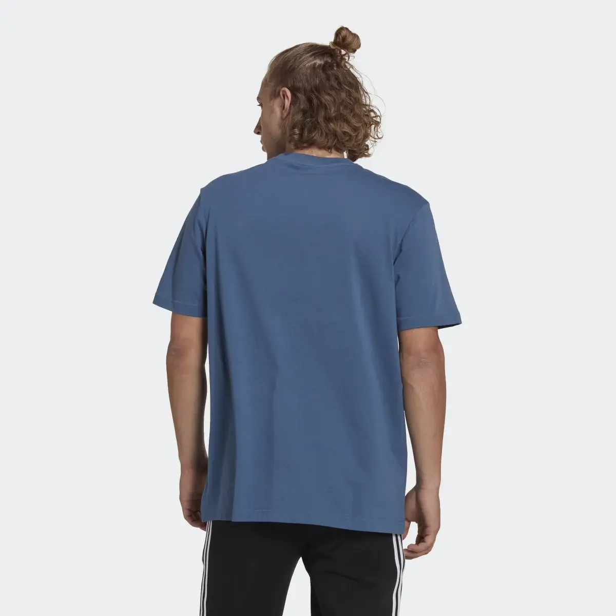 Adidas Essentials BrandLove Tee. 3