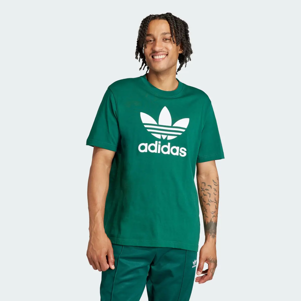 Adidas Adicolor Trefoil Tee. 2