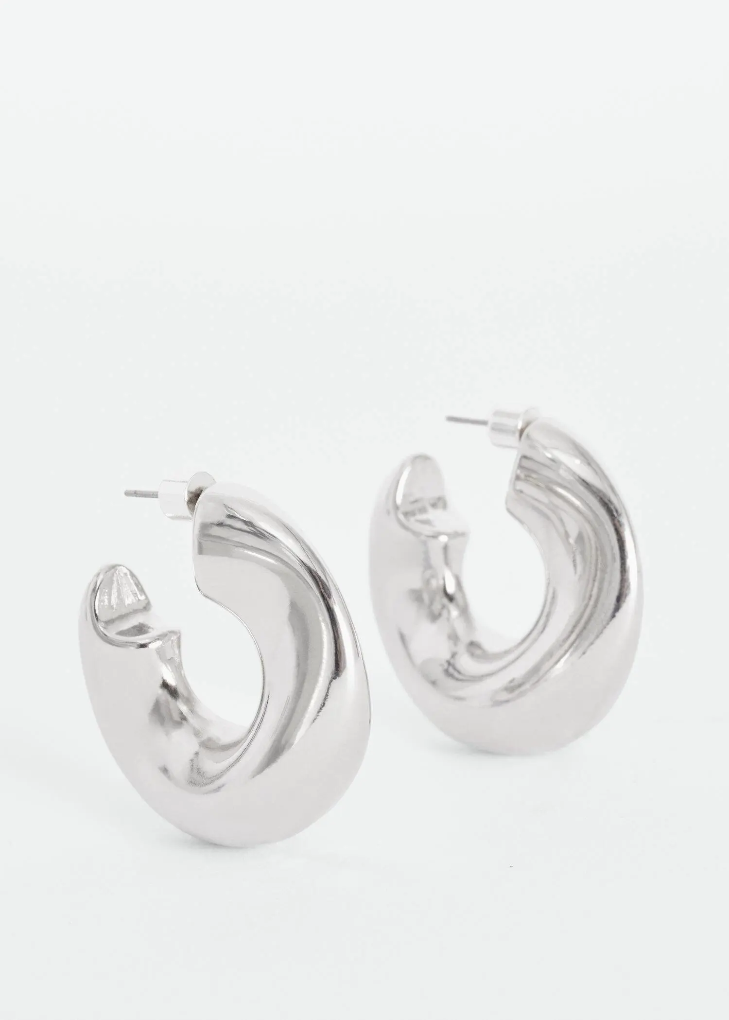 Mango Metallic hoop earrings. 3
