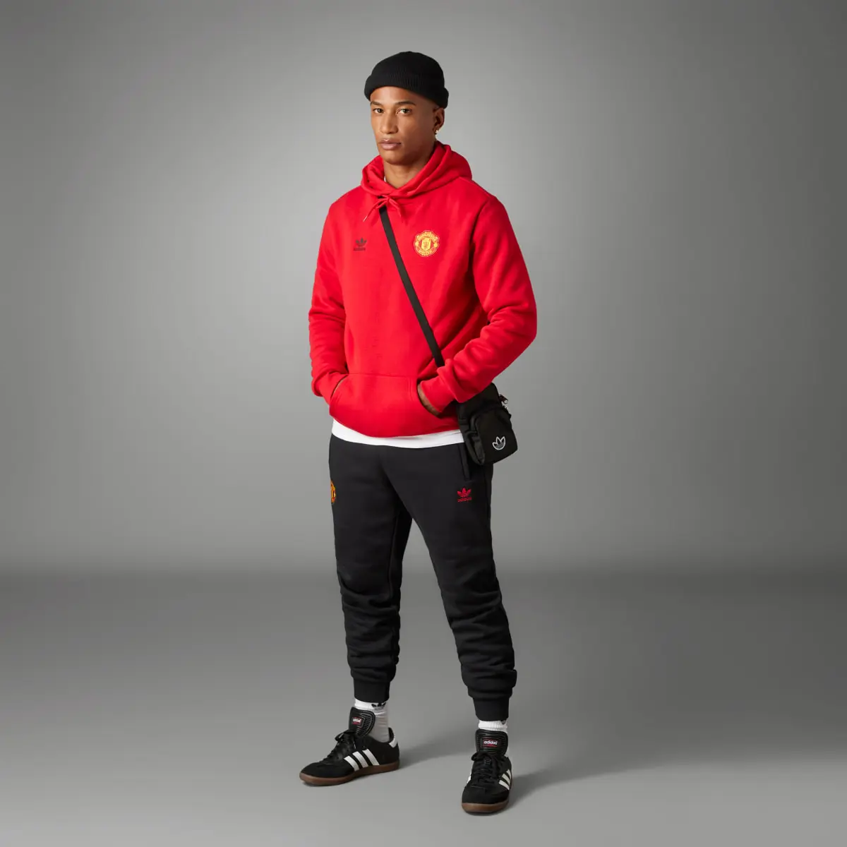 Adidas Pantaloni Essentials Trefoil Manchester United FC. 3