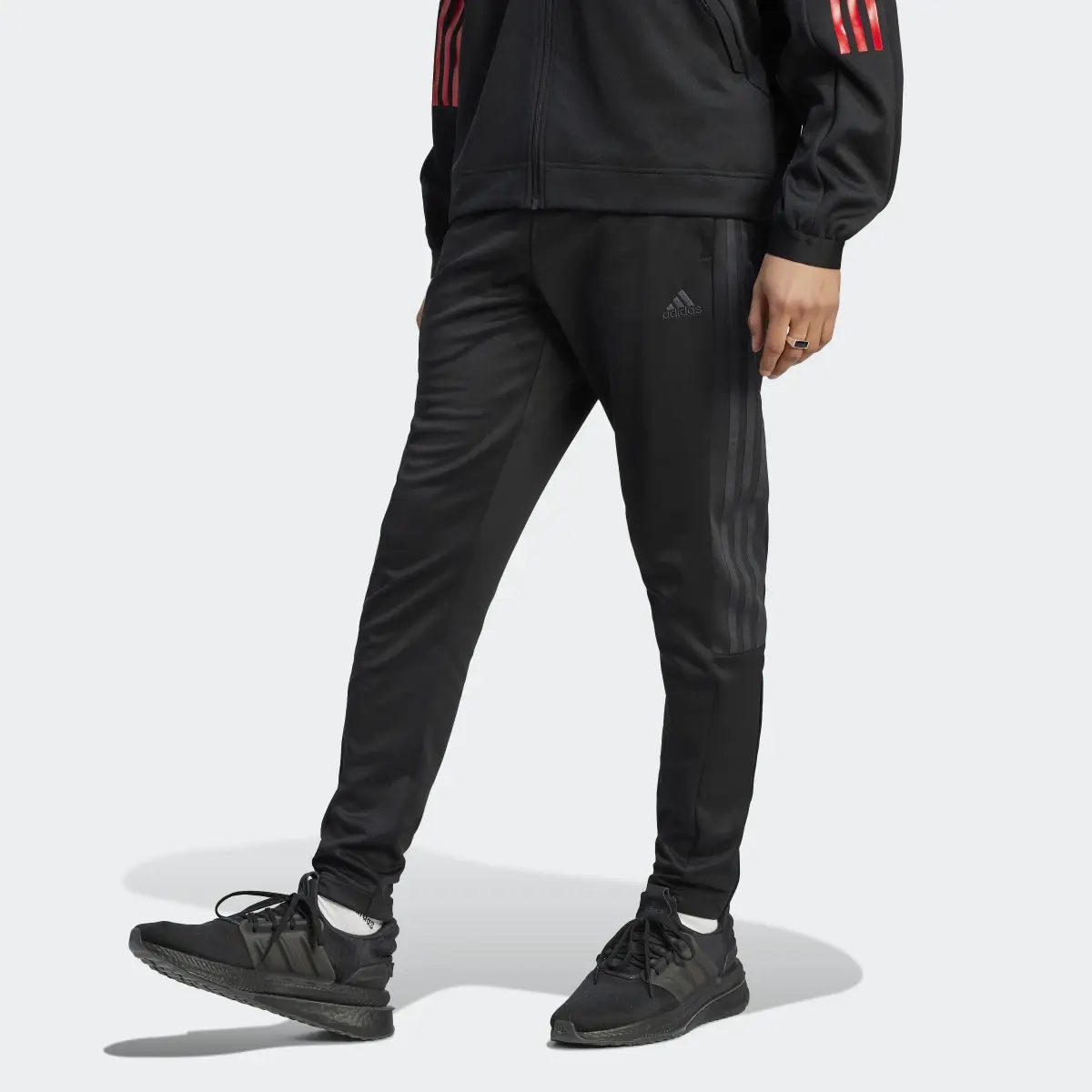 Adidas Tiro Joggers. 1